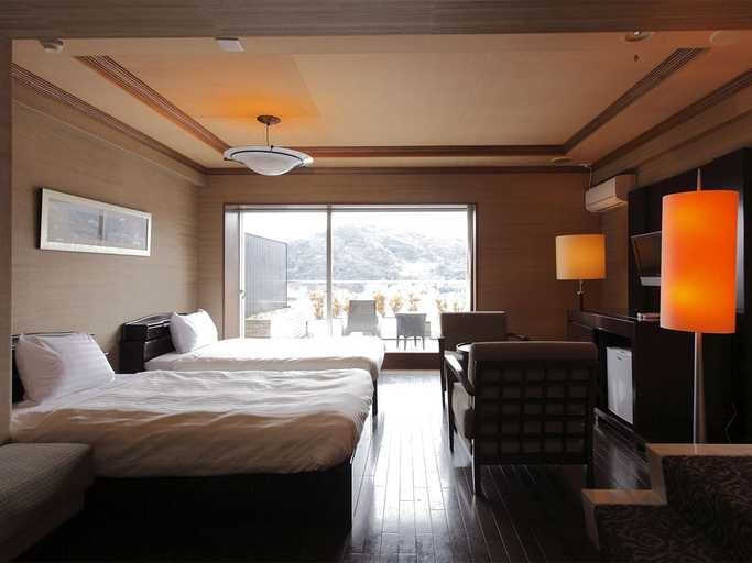 Bedroom 3, Atami Season Hotel, Atami