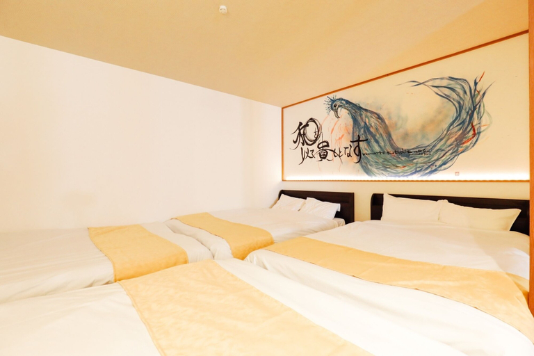 Bedroom 5, Color Nipponbashi Kuromon, Osaka