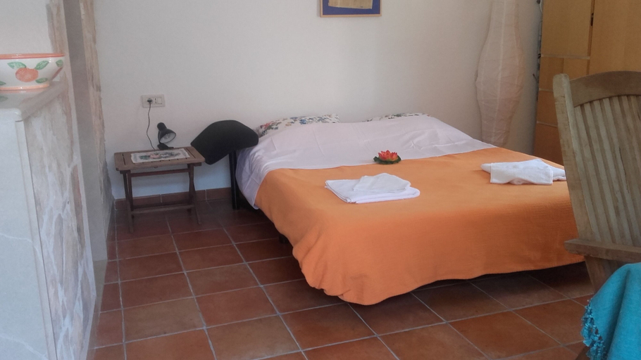 Bedroom 2, Holiday Home Pavarotti, Supetar