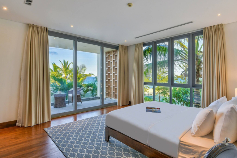 Bedroom 3, Stunning Beachfront 6br Villa W Largest Pool, Da Nang
