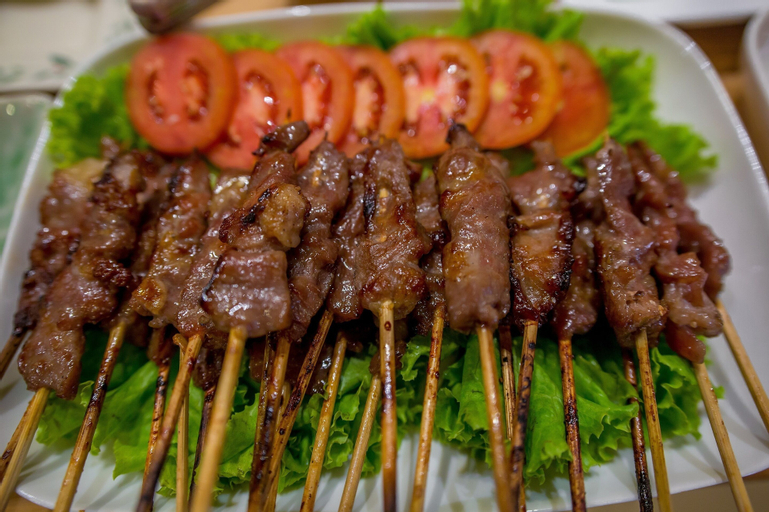 Food & Drinks 7
