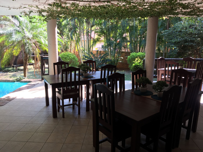 Food & Drinks 3, Villa Langa B and B, Ehlanzeni