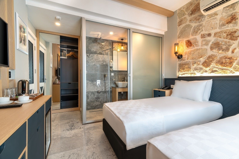 Bedroom 5, Isola12, Kaş