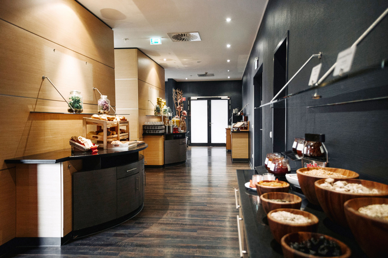 Food & Drinks 5, Ramada by Wyndham Essen, Essen