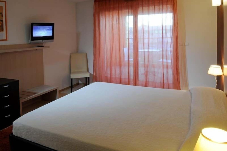 Bedroom 5, Villa Bellagio Montpellier, Hérault