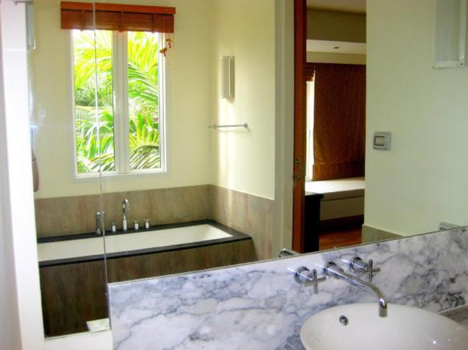 Bathroom 3, Hua Hin Blue Lagoon Condotel, Cha-Am