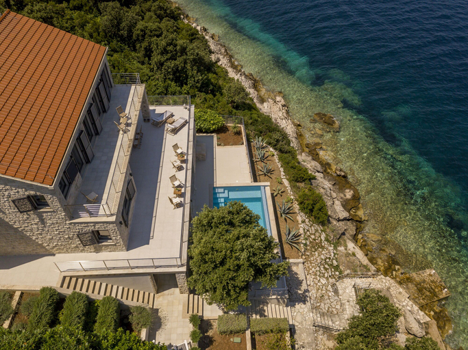 Exterior & Views 2, Beachfront Villa Poseidon with Heated Pool, Korčula