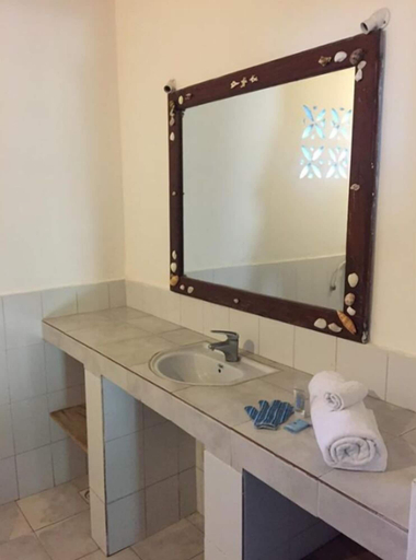 Bathroom, Lazy Beach House, Kaskazini 'B'