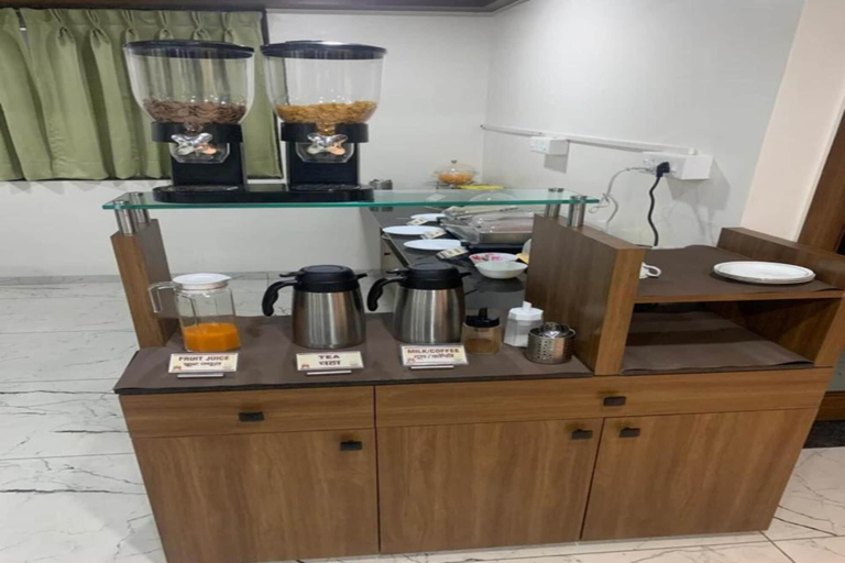 Food & Drinks 5, Sharman Suites, Pune