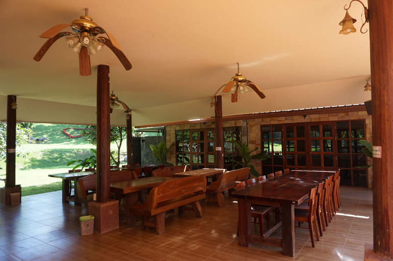 Food & Drinks 5, Kirirath Resort, Pak Chong
