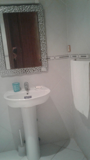 Others 5, Motel Café Resto La Rocade, Nador