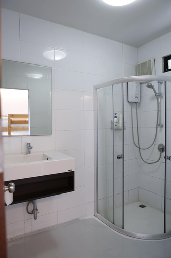 Bathroom 4, Bamboo Garden House, Laem Sing