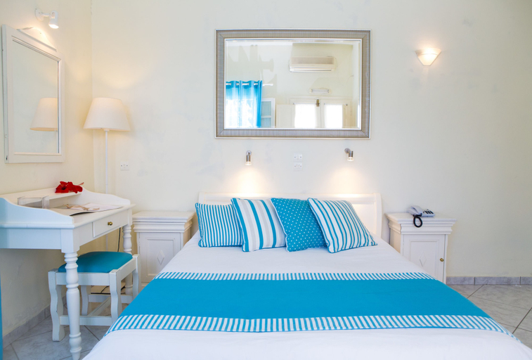 Bedroom 3, Meli Meli, South Aegean