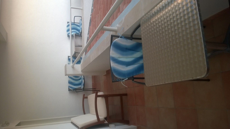 Bathroom 4, J & B Holiday House, Hvar