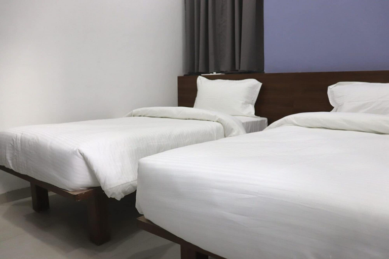 Bedroom 3, Sharman Suites, Pune