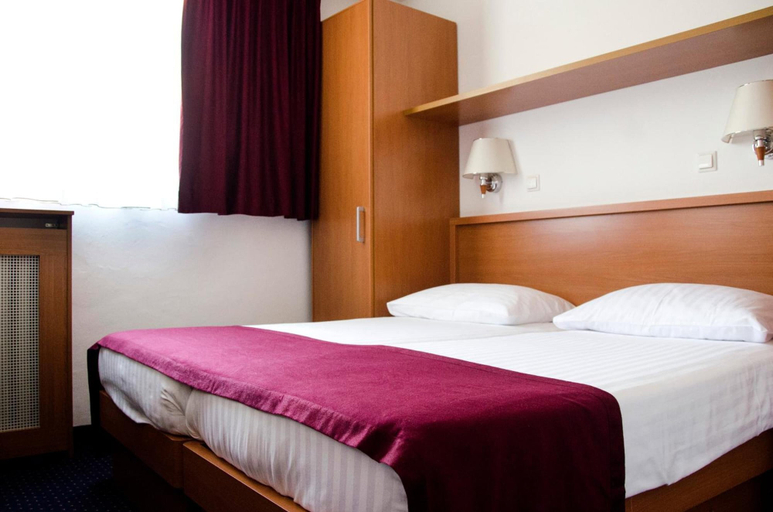 Bedroom 3, Hotel Petka, Dubrovnik