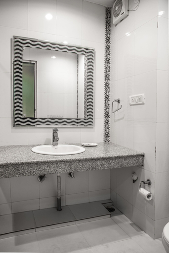 Bathroom 3, Sukhsagar Regency, Shimla