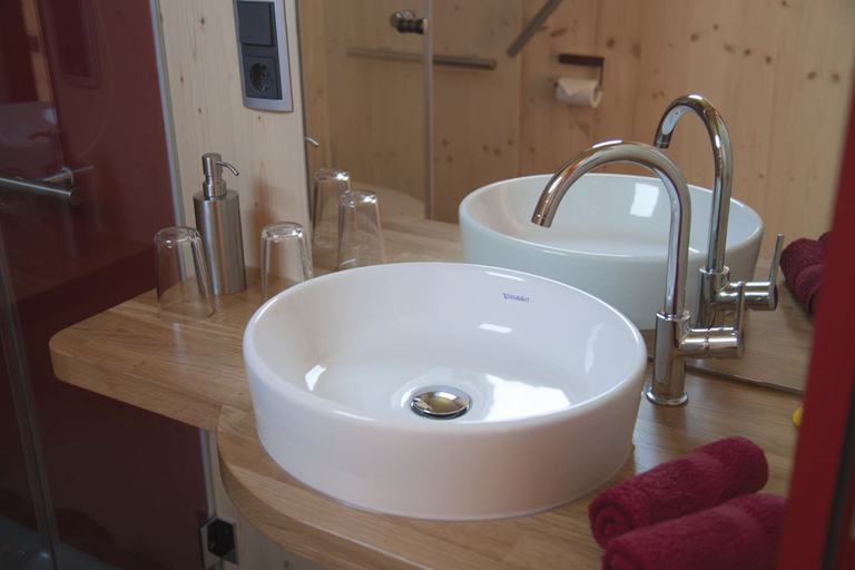 Bathroom 5, HOTEL SPATZENNEST VOGELSBERG, Vogelsbergkreis