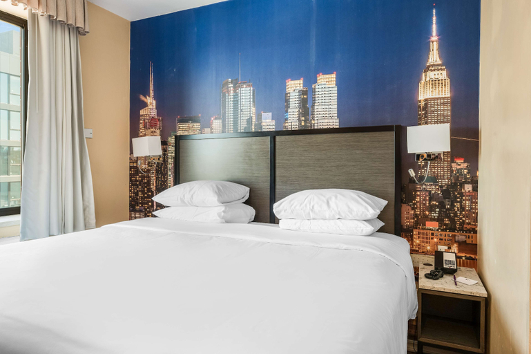 Bedroom 4, Knights Inn Brooklyn Sunset Park, New York