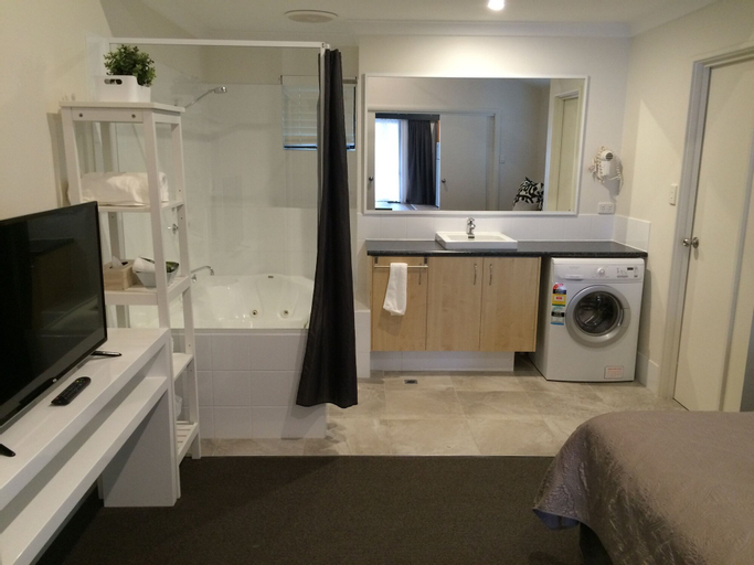 Bedroom 3, Margarets Forest Apartments, Augusta-Margaret River