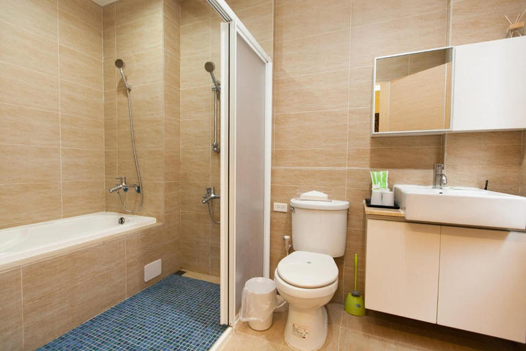 Bathroom 4, C T House, Hualien
