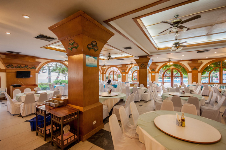 Food & Drinks 5, Haad Kaew Resort, Singha Nakhon