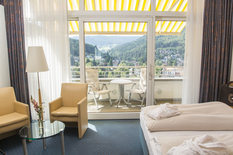 Bedroom 3, Schwarzwald Panorama, Calw