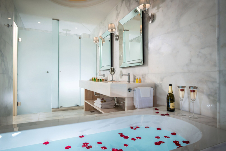 Bathroom 4, Creta Blue Boutique Hotel, Crete