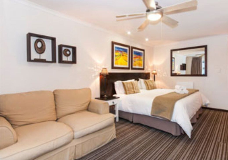 Bedroom 2, Hobie Beach Guest House, Nelson Mandela Bay