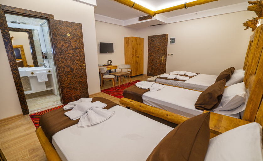 Bedroom 3, Pasha Palace Hotel, Maltepe