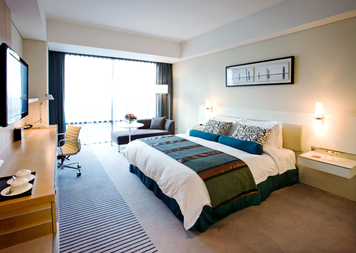 Bedroom 3, Ramada Plaza Suwon, Suwon