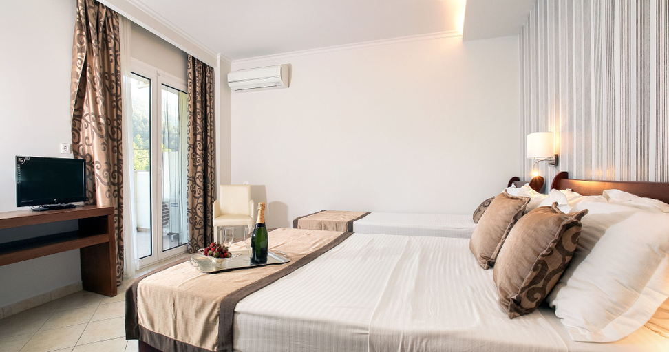 Bedroom 3, Electra Hotel, Central Macedonia