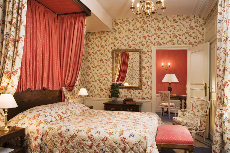 Bedroom 3, Chateau d'Isenbourg, Haut-Rhin
