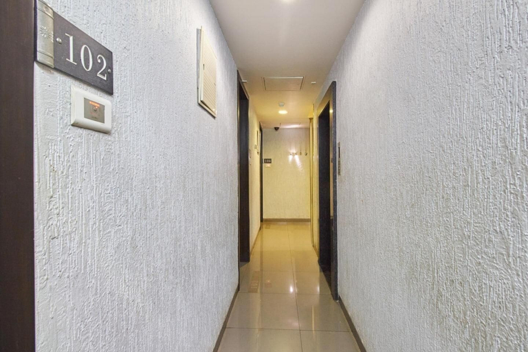 Others 5, Hotel Shubhangan, Mumbai Suburban