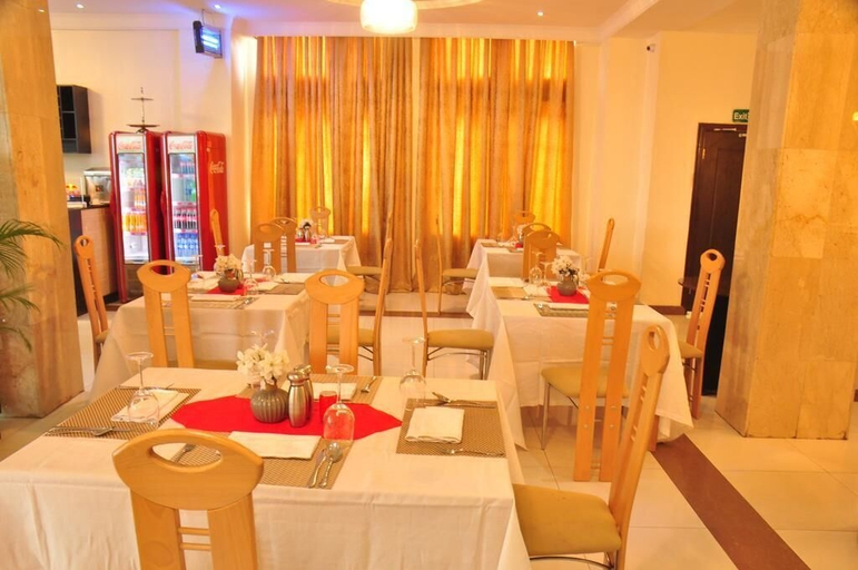 Food & Drinks 4, Demiral Hotel at The Place Lekki, Eti-Osa