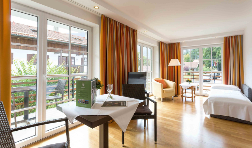 Bedroom 2, Hotel Hubertus Schliersee, Miesbach