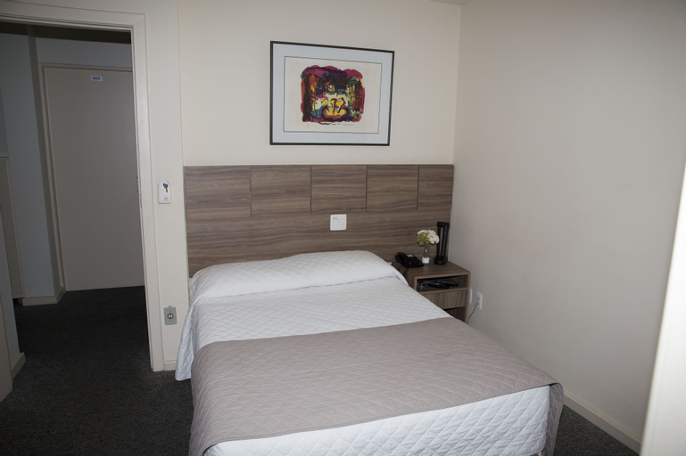 Bedroom 24