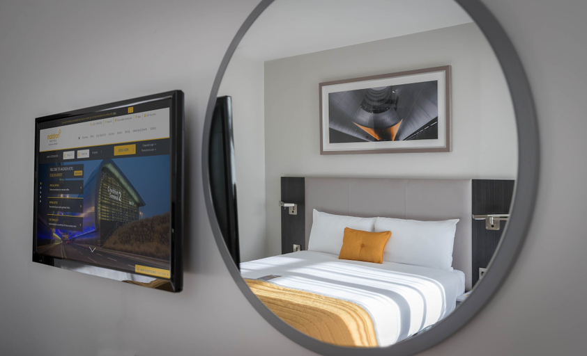 Bedroom 3, Maldron Hotel Dublin Airport, Dublin