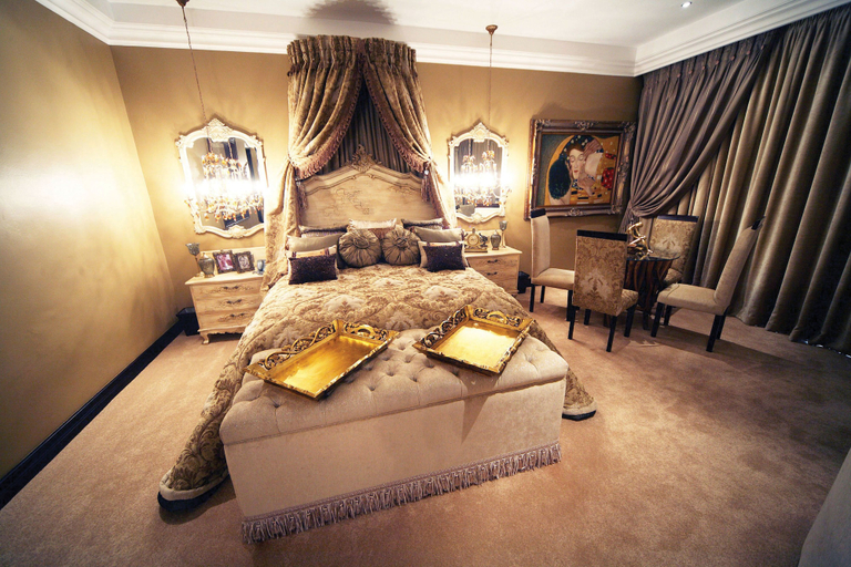 Bedroom 2, Fusion Boutique Hotel, Capricorn