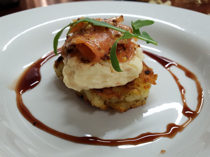 Food & Drinks 11