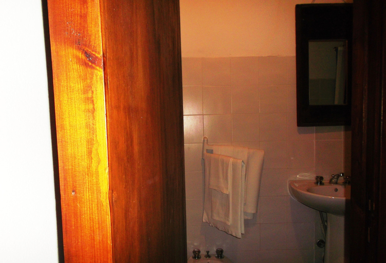 Bathroom 3, Borgo Cenaioli, Perugia