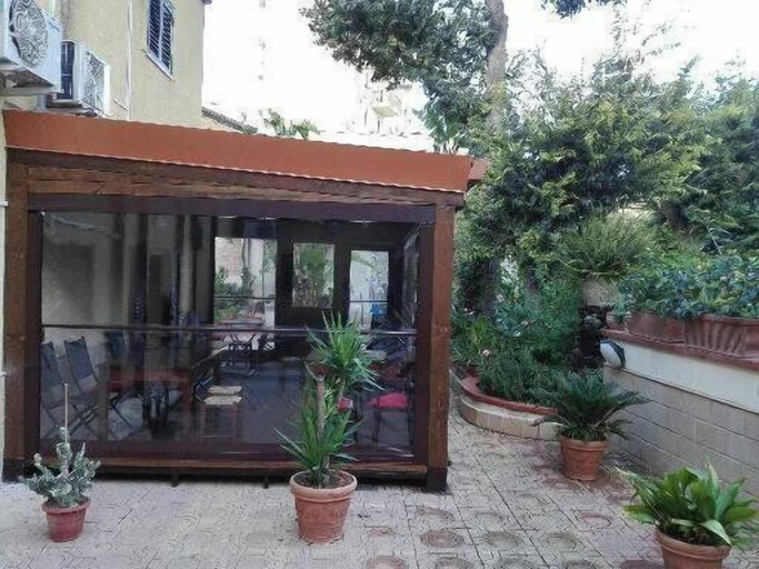 Exterior & Views 2, Hotel d'Orleans, Palermo