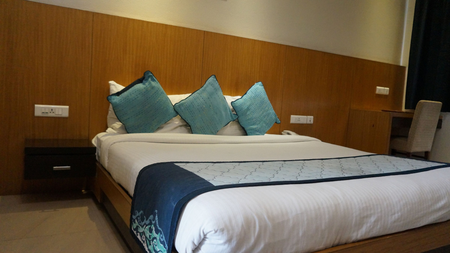 Bedroom 2, The Amaris, Dehradun