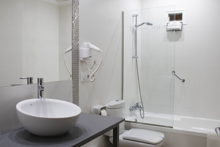 Bathroom 4, Hotel Costa Blanca, Alicante