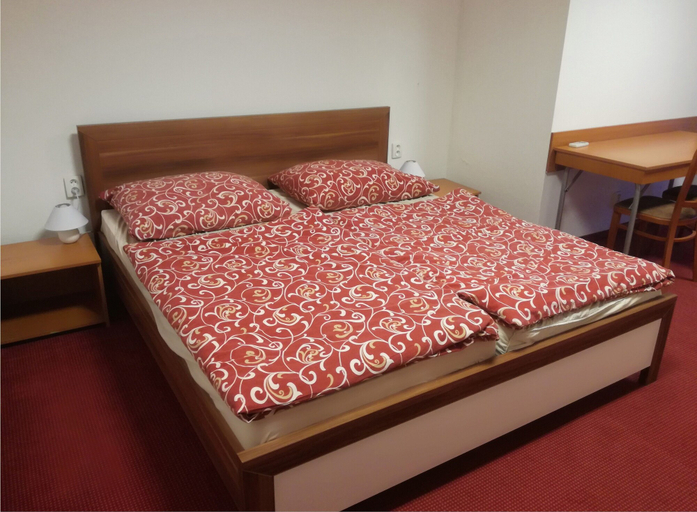 Bedroom 3, Apartmanovy wellness garni hotel relax, Senec