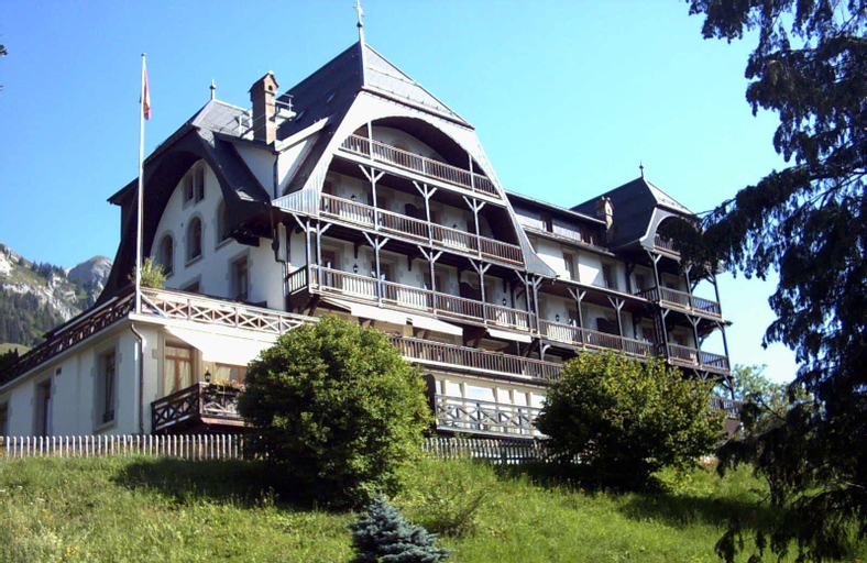 Luxury Apartment, Panoramic Mountain Views, 5 Spa Facilities - 3 Bedroom, Pays-d'Enhaut