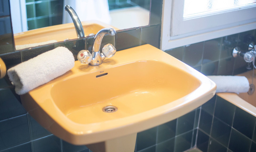 Bathroom 4, Casa Tenis Park (R84), Tarragona