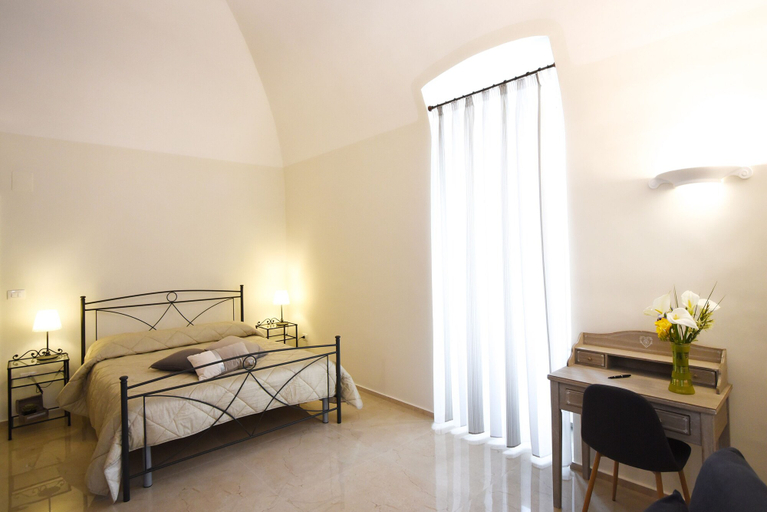 Bedroom 3, Kapsott B&B, Barletta-Andria-Trani