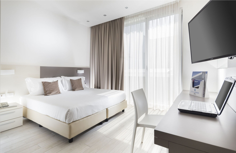 Bedroom 3, Hotel Cube, Ravenna