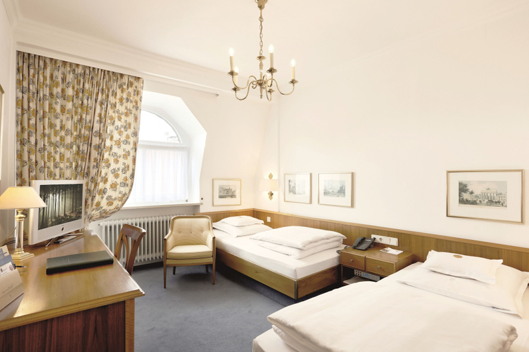 Bedroom 4, Hotel Reutemann - Seegarten, Lindau (Bodensee)